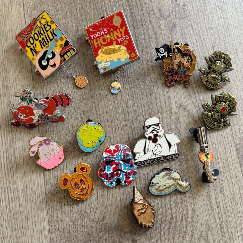Authentic Disney Trading Pin Bundle